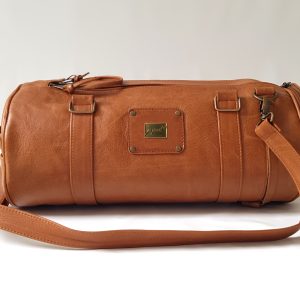 Leather-Gym-Duffel-by-Jan-Pierewiet-Bags